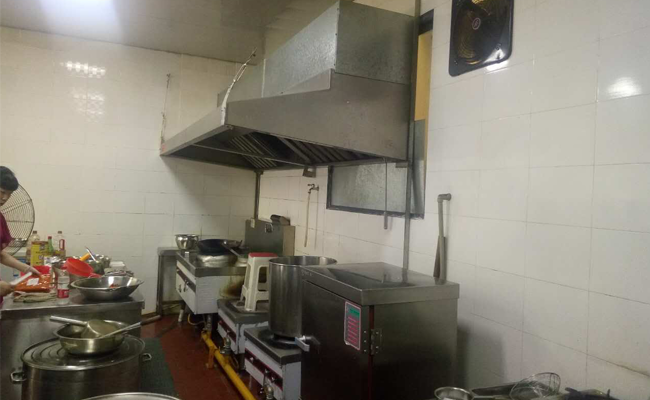 新都火鍋廚房設備圖片