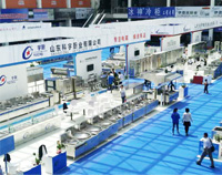 中國(guó)廚都酒店不銹鋼設(shè)備展會(huì)盛大開幕，上千酒店廚房設(shè)備廠家云集，現(xiàn)場(chǎng)驚現(xiàn)機(jī)器人廚師