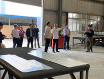 區(qū)領(lǐng)導(dǎo)視察優(yōu)佰特廚房設(shè)備公司，我公司獲高度贊揚(yáng)！