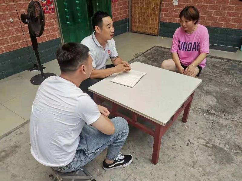 博農(nóng)乳業(yè)黨支部扎實開展“入戶訪民情、我來辦實事”活動